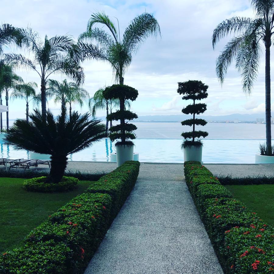 Paramount Bay Hotel Puerto Vallarta Exterior photo